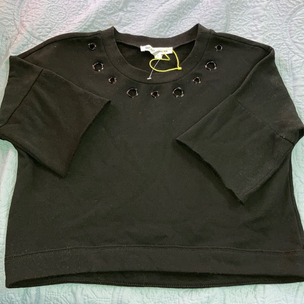 NEW BCBG crop top sweater